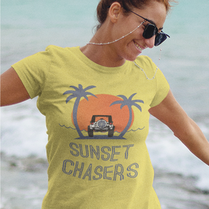 Sunset Chasers Palm Tree with Sunset Women's T-shirt - Cabo Easy